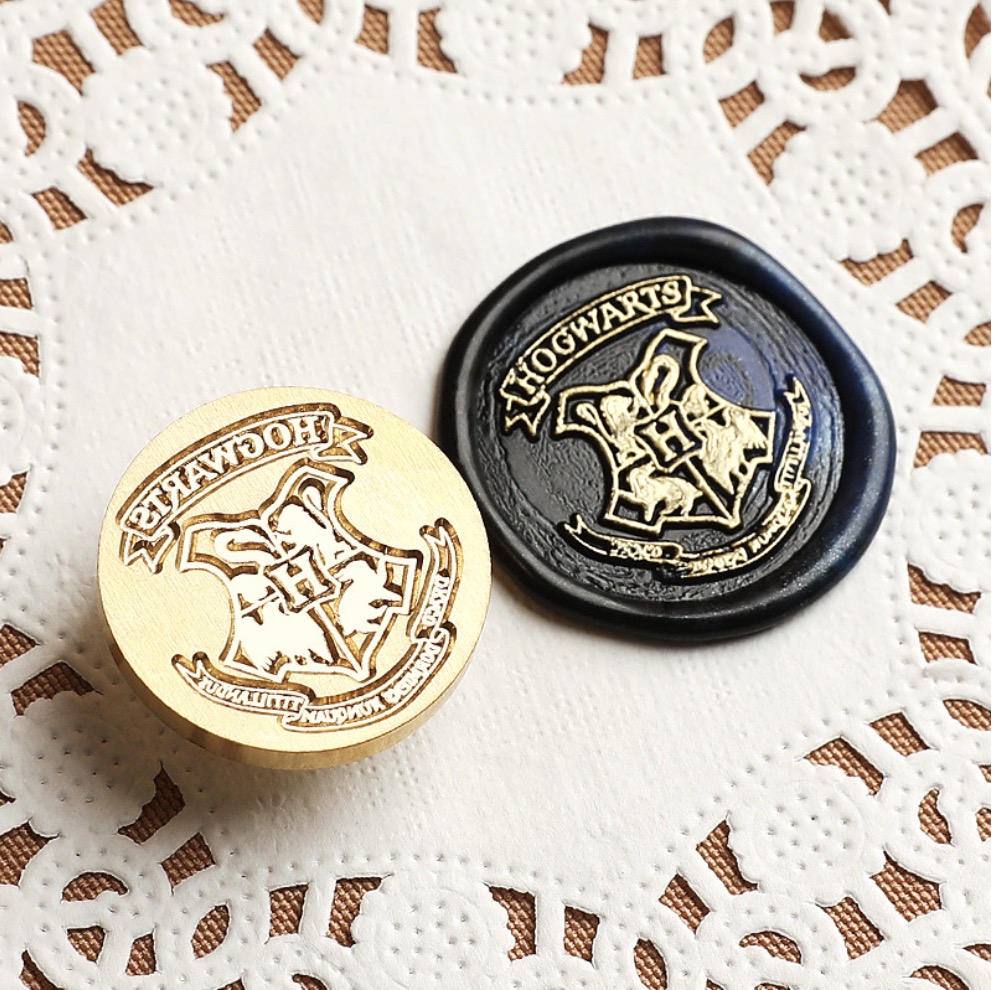 Nieuwe Deathly Hallows Zegella - Wax Seal Stamp Kit recensie en prijs